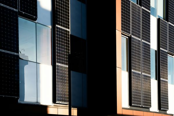 5 avantages des panneaux solaires à Alès pour votre énergie